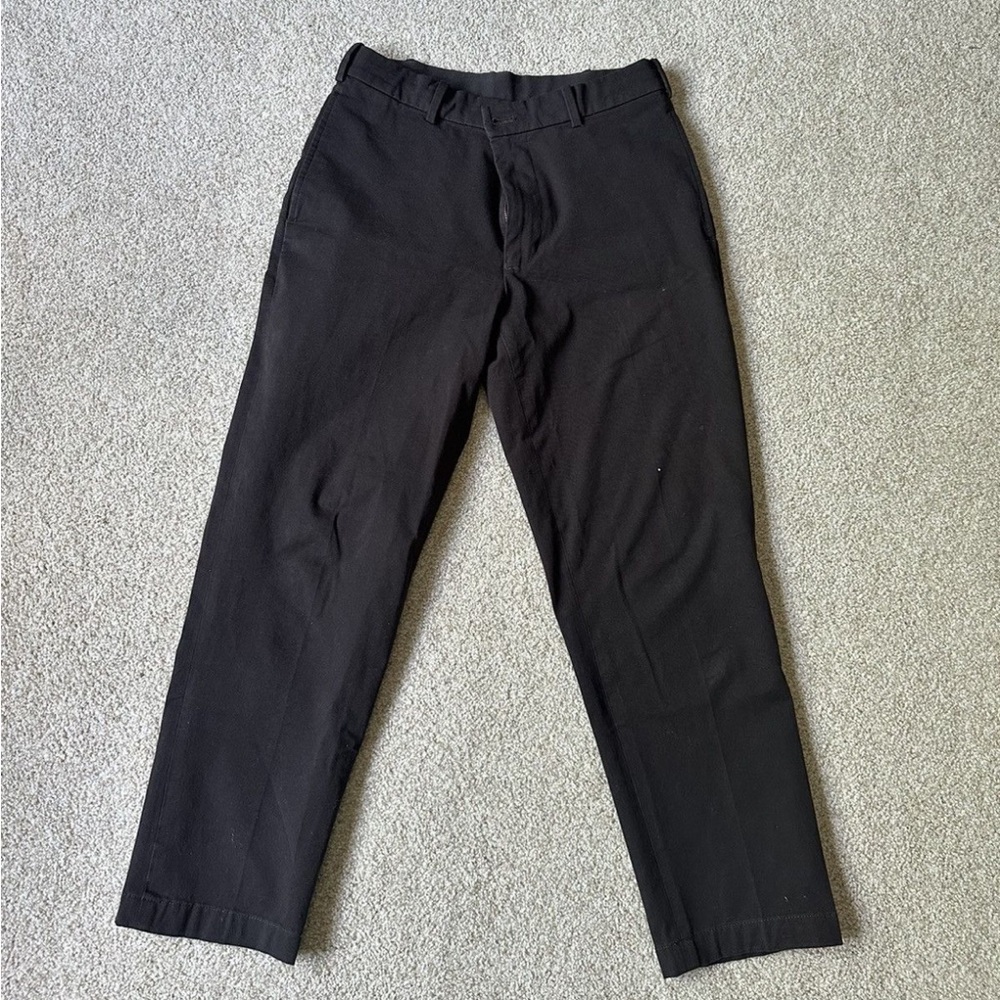 brown uniqlo trousers